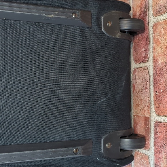 Vintage 90's Disney Winnie the Pooh Large Purple Rolling Duffel Travel Bag RARE - Picture 11 of 16